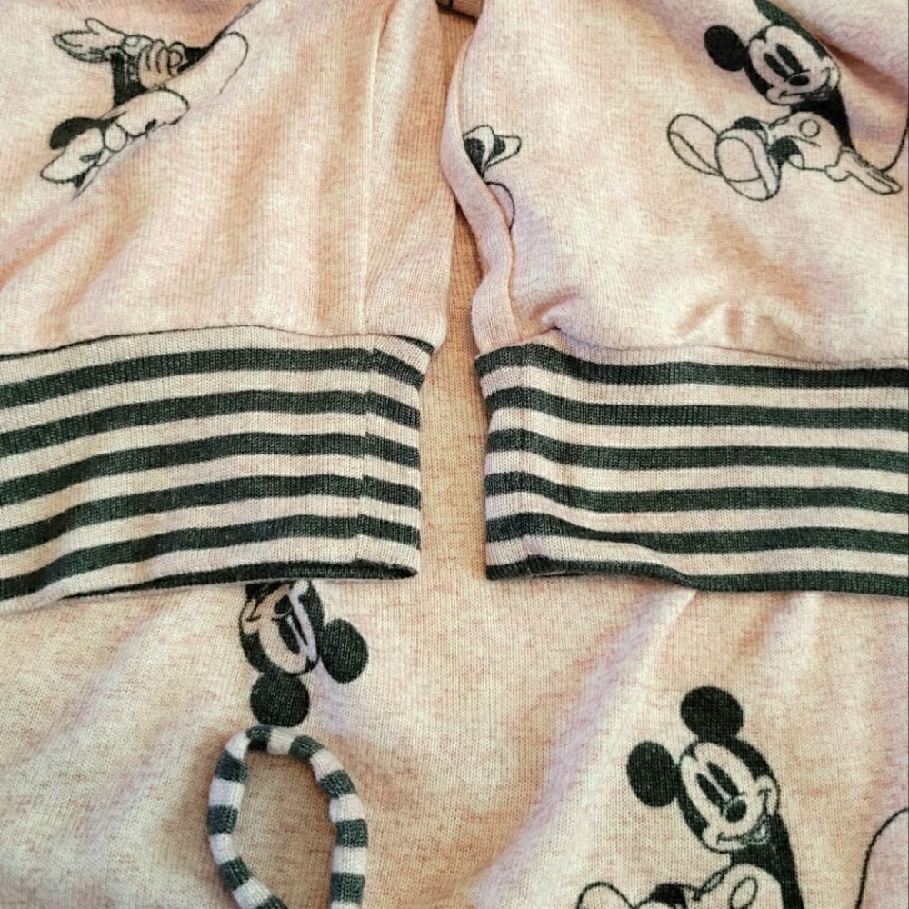 EC DISNEY MICKEY MOUSE AND MINNIE MOUSE PAJAMA SET W/ POCKETS SZ.S - Picture 3 of 7